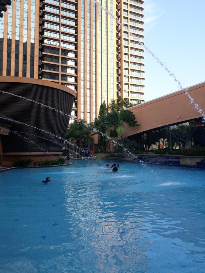 Raymond Suites At Berjaya Times Square Куала Лумпур Екстериор снимка