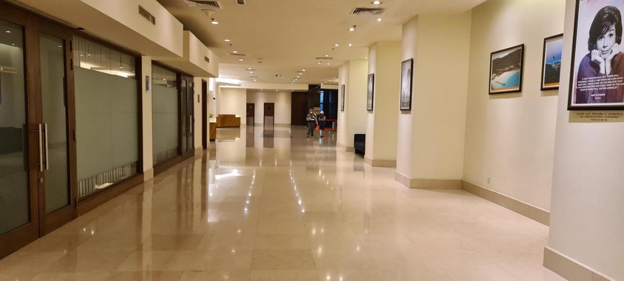 Raymond Suites At Berjaya Times Square Куала Лумпур Екстериор снимка